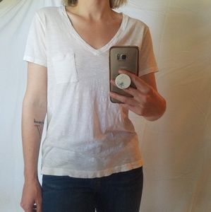 Madewell V-neck white cotton tee with pocket